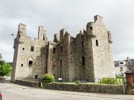 Castle MacLellan