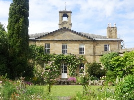 Howick Hall Garden