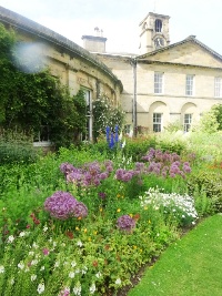 Howick Hall Garden